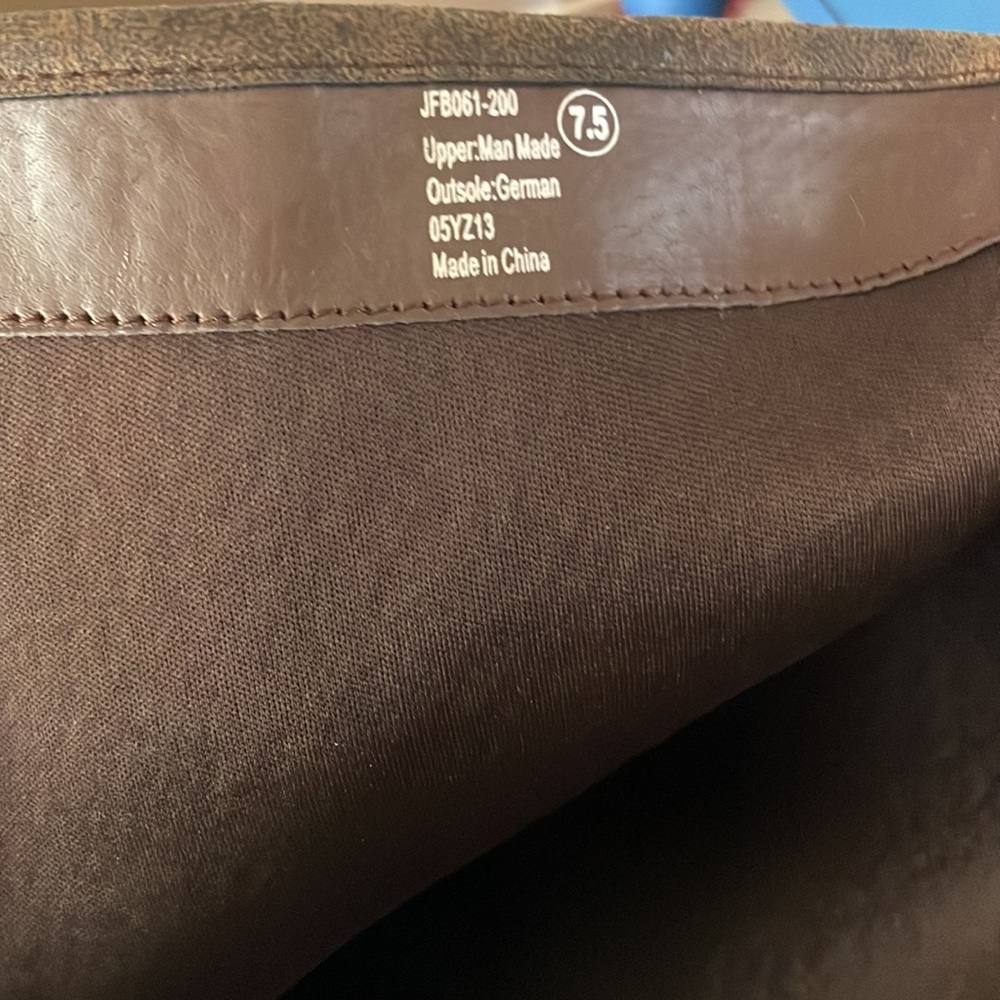 Womens boot - Picture 4 of 4